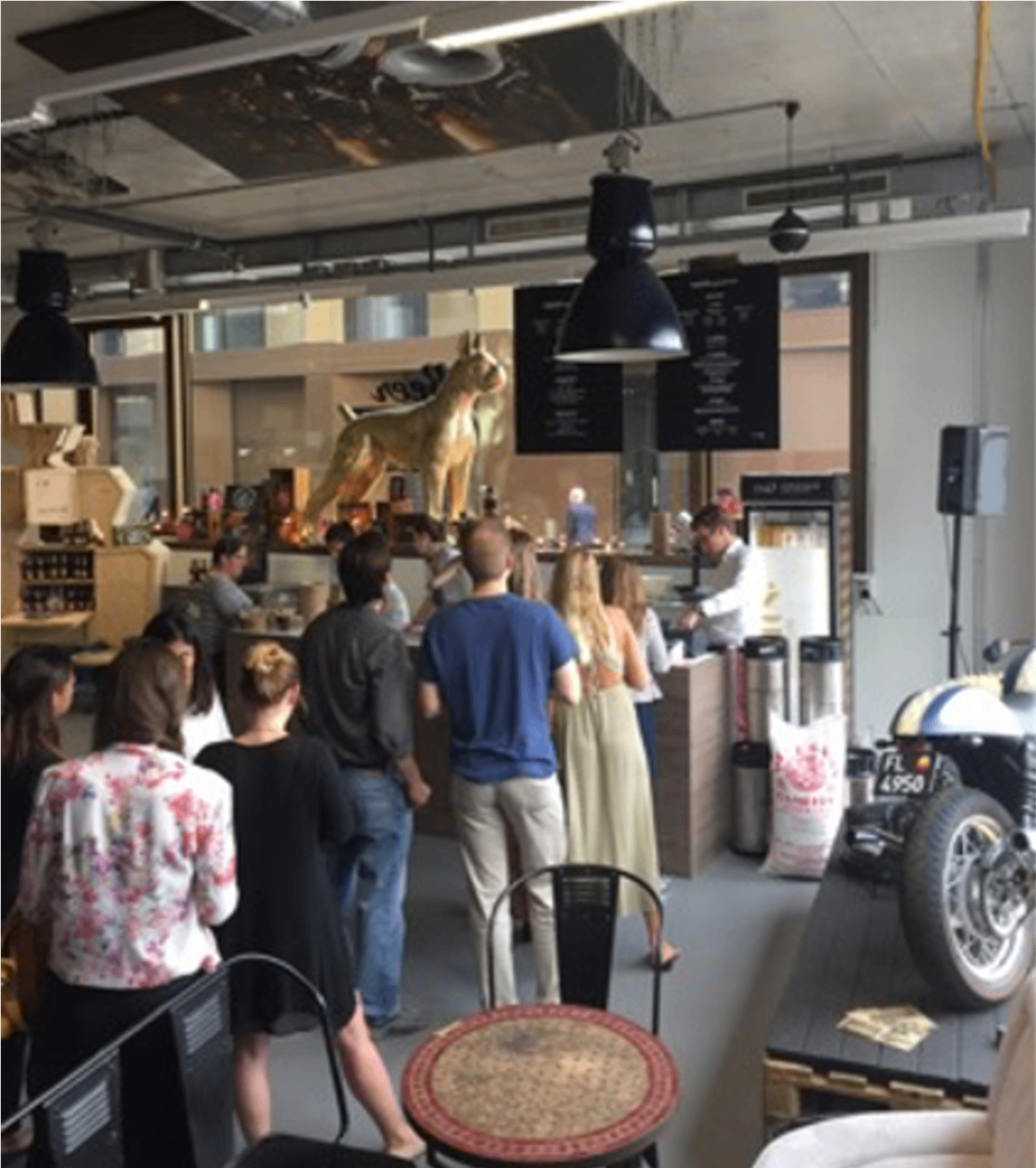 Crowd at the first kaisin. pop-up
